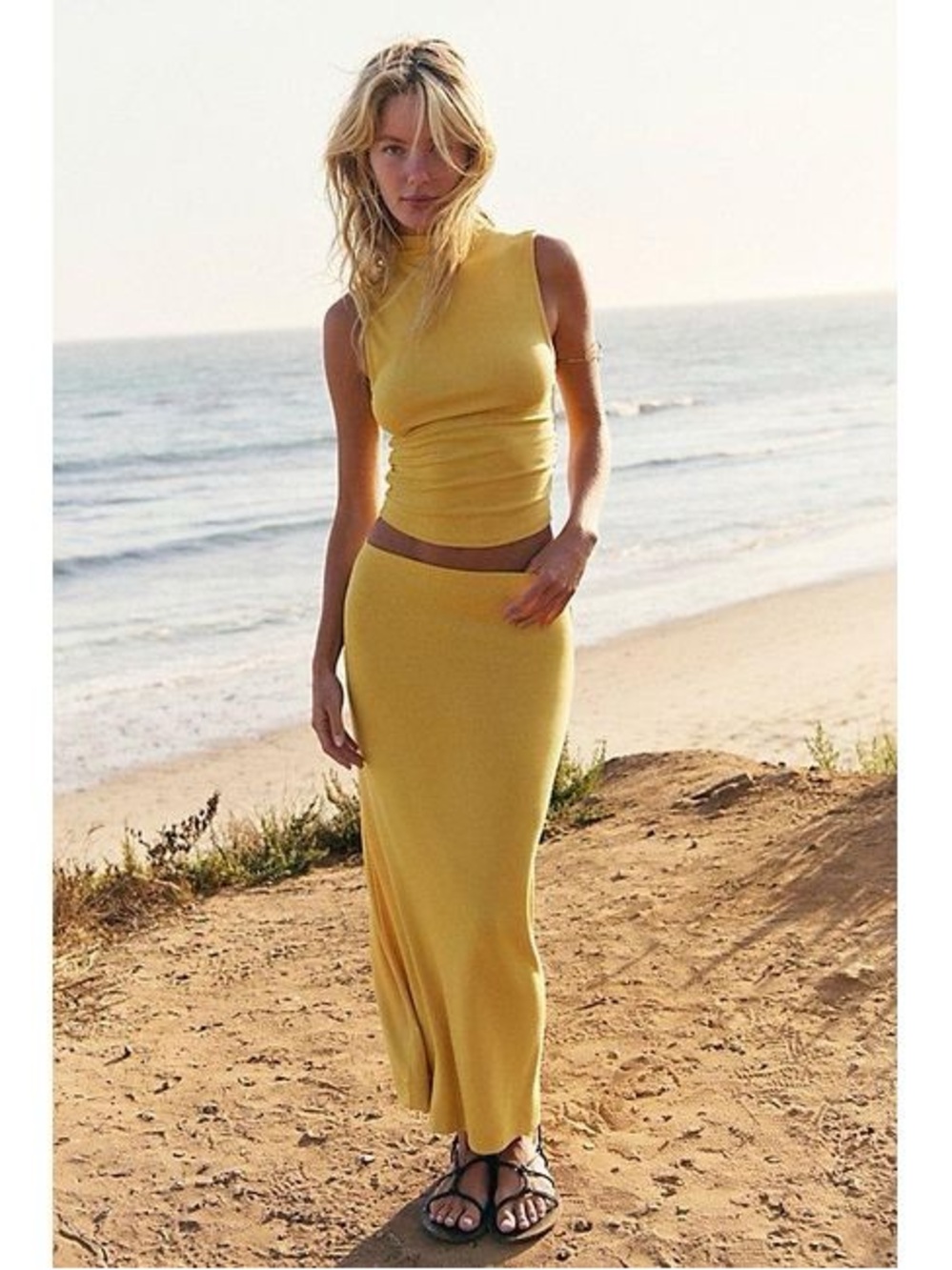 Good Feels Set Yellow Maxi Skirt Set